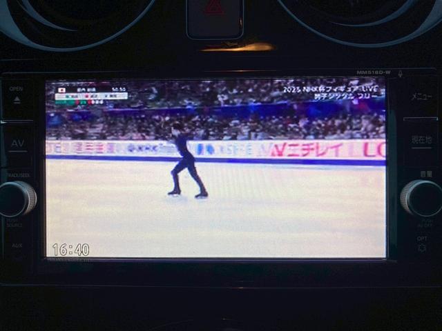 ノート e-パワー X ブラックアロー 純正ナビ インテリジェントアラウンドビューモニター LEDヘッドランプ ヒーター付ドアミラー TV インテリジェントクルーズコントロール ブラックルーフ 純正15AW プッシュスタート オートエアコン(21枚目)