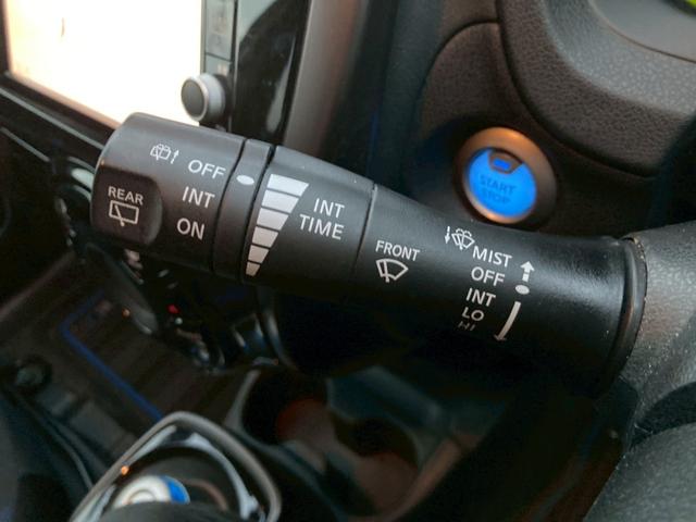 ノート e-パワー X ブラックアロー 純正ナビ インテリジェントアラウンドビューモニター LEDヘッドランプ ヒーター付ドアミラー TV インテリジェントクルーズコントロール ブラックルーフ 純正15AW プッシュスタート オートエアコン(25枚目)