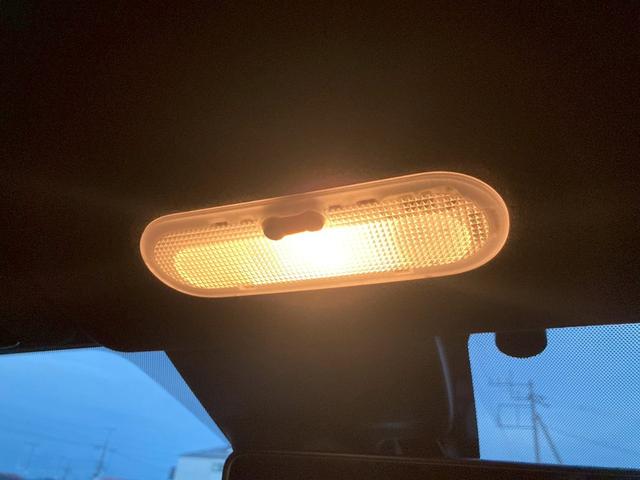 ノート e-パワー X ブラックアロー 純正ナビ インテリジェントアラウンドビューモニター LEDヘッドランプ ヒーター付ドアミラー TV インテリジェントクルーズコントロール ブラックルーフ 純正15AW プッシュスタート オートエアコン(45枚目)