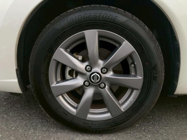 ノート e-パワー X ブラックアロー 純正ナビ インテリジェントアラウンドビューモニター LEDヘッドランプ ヒーター付ドアミラー TV インテリジェントクルーズコントロール ブラックルーフ 純正15AW プッシュスタート オートエアコン(58枚目)