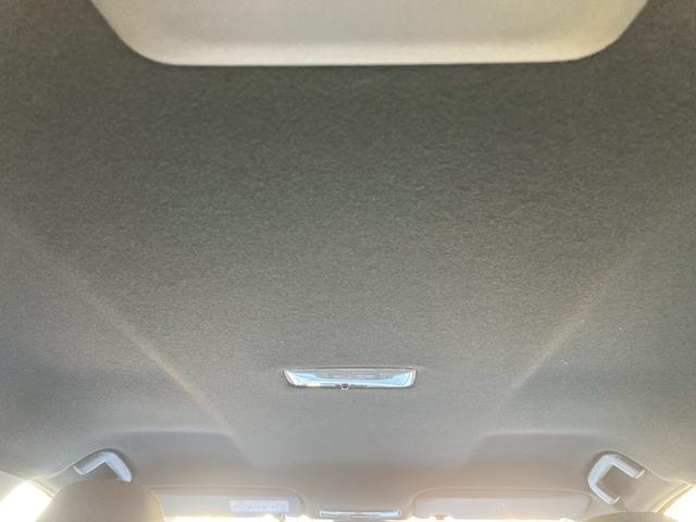 ヤリス Ｘ　純正ディスプレイオーディオ　バックモニター　スマートエントリー　スタートシステム　セーフティセンス　シートリフター　無塗装シフトパネル　バニティミラー　ＬＥＤウィンカー　ＬＥＤリアコンビネーション（47枚目）