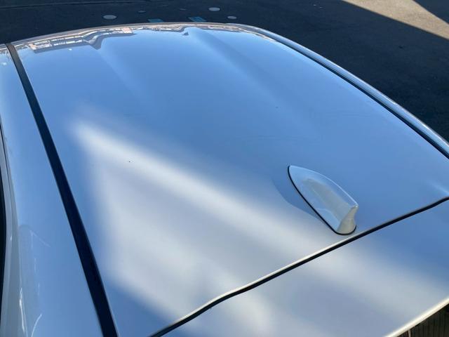 ヤリス Ｘ　純正ディスプレイオーディオ　バックモニター　スマートエントリー　スタートシステム　セーフティセンス　シートリフター　無塗装シフトパネル　バニティミラー　ＬＥＤウィンカー　ＬＥＤリアコンビネーション（50枚目）