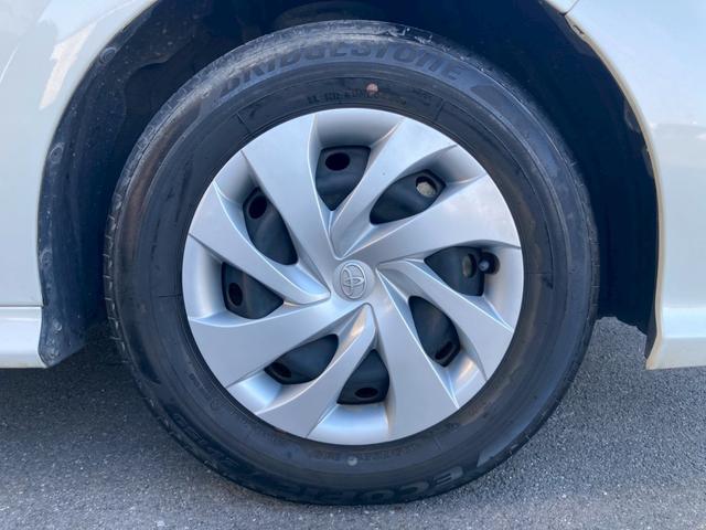 ヤリス Ｘ　純正ディスプレイオーディオ　バックモニター　スマートエントリー　スタートシステム　セーフティセンス　シートリフター　無塗装シフトパネル　バニティミラー　ＬＥＤウィンカー　ＬＥＤリアコンビネーション（53枚目）