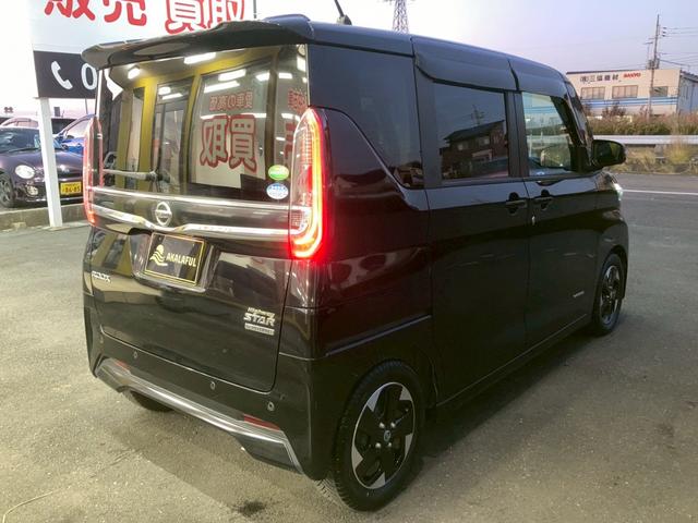 ルークス ハイウェイスター　Ｘ　プロパイロットエディション　９インチナビ　快適パックＡ　プロパイロット　ハンズフリー両側パワースライドドア　アダプティブＬＥＤヘッドランプ　地デジＴＶ　電動パーキングブレーキ　オートブレーキホールド　純正１４ＡＷ　ＬＥＤフォグ（7枚目）