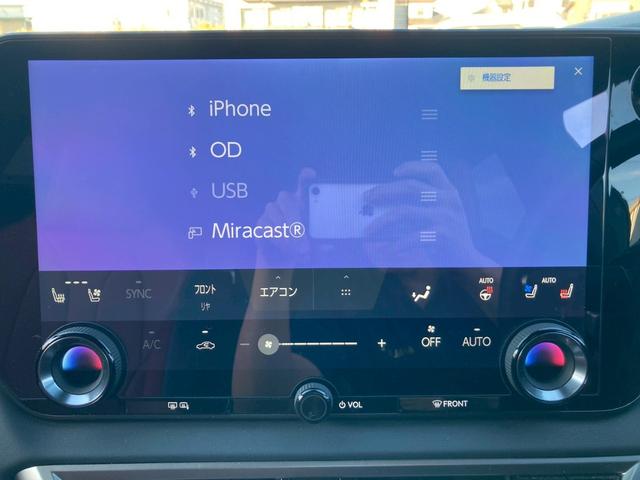 ＲＸ ＲＸ３５０　Ｆスポーツ　１４型メーカーナビ　レクサスチームメイト　パノラマルーフ　オレンジブレーキキャリパー　デジタルインナーミラー　セーフティシステムプラス　ＢＳＭ　３眼フルＬＥＤヘッドランプ　おくだけ充電　ＨＵＤ　全方位（22枚目）