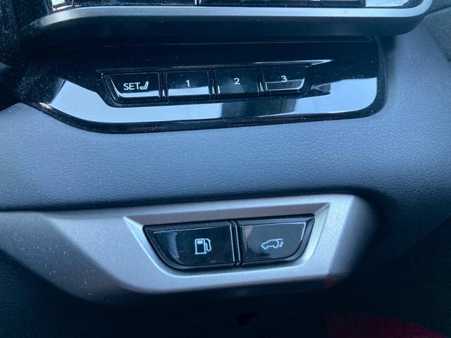 ＲＸ ＲＸ３５０　Ｆスポーツ　１４型メーカーナビ　レクサスチームメイト　パノラマルーフ　オレンジブレーキキャリパー　デジタルインナーミラー　セーフティシステムプラス　ＢＳＭ　３眼フルＬＥＤヘッドランプ　おくだけ充電　ＨＵＤ　全方位（41枚目）