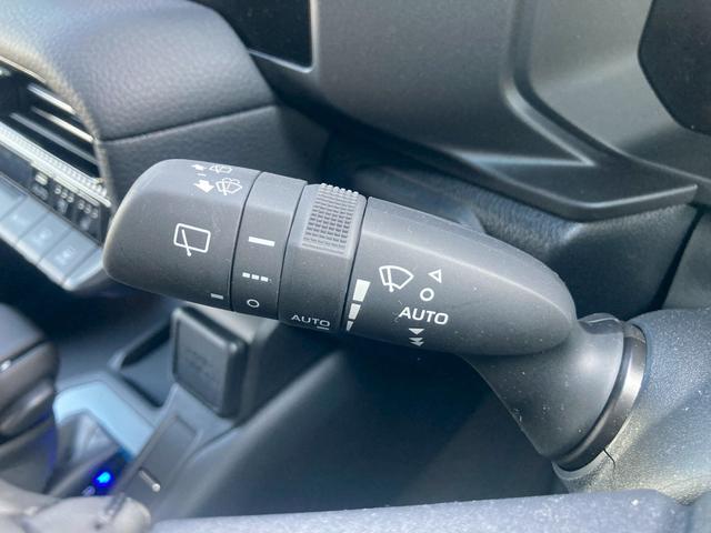 ランドクルーザー２５０ ＶＸ　１２．３型ディスプレイナビ　ムーンルーフ　ルーフレール　セーフティセンス　レザーシート　リフレクター式３眼ＬＥＤヘッドランプ　デジタルインナーミラー　全方位モニター　パワーバックドア　ＢＳＭ　地デジ（29枚目）