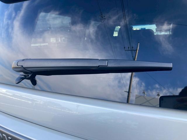 ランドクルーザー２５０ ＶＸ　１２．３型ディスプレイナビ　ムーンルーフ　ルーフレール　セーフティセンス　レザーシート　リフレクター式３眼ＬＥＤヘッドランプ　デジタルインナーミラー　全方位モニター　パワーバックドア　ＢＳＭ　地デジ（58枚目）