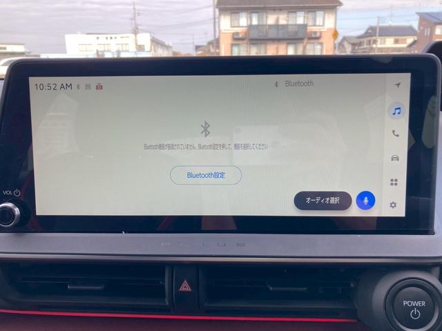 プリウス Ｚ　ＰＨＥＶ　１２．３型ディスプレイナビ　デジタルインナーミラー　トヨタチームメイト　全方位モニター　セーフティセンス　ブラインドスポットモニター　純正１９ＡＷ　パワーバックドア　寒冷地仕様　充電ケーブル（20枚目）