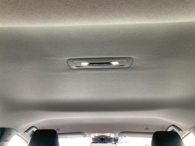 プリウス Ｚ　ＰＨＥＶ　１２．３型ディスプレイナビ　デジタルインナーミラー　トヨタチームメイト　全方位モニター　セーフティセンス　ブラインドスポットモニター　純正１９ＡＷ　パワーバックドア　寒冷地仕様　充電ケーブル（53枚目）