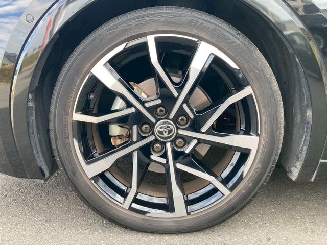 プリウス Ｚ　ＰＨＥＶ　１２．３型ディスプレイナビ　デジタルインナーミラー　トヨタチームメイト　全方位モニター　セーフティセンス　ブラインドスポットモニター　純正１９ＡＷ　パワーバックドア　寒冷地仕様　充電ケーブル（60枚目）