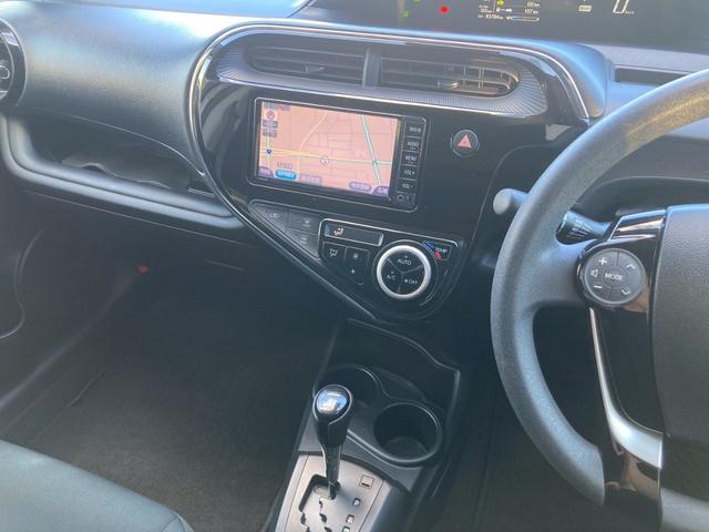 アクア Ｓスタイルブラック　純正ナビ　バックモニター　ＬＥＤヘッドランプパッケージ　セーフティセンス　車検Ｒ７．６月　インテリジェンスクリアランスソナー　地デジＴＶ　プッシュスタート　スマートキー　オートエアコン　オートライト（28枚目）