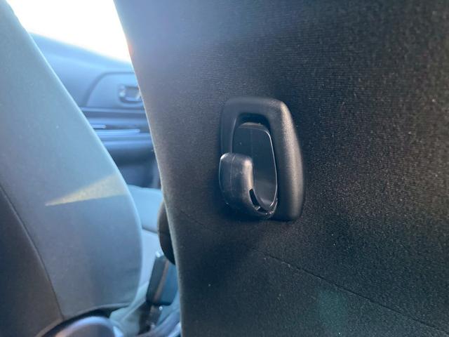 アクア Ｓスタイルブラック　純正ナビ　バックモニター　ＬＥＤヘッドランプパッケージ　セーフティセンス　車検Ｒ７．６月　インテリジェンスクリアランスソナー　地デジＴＶ　プッシュスタート　スマートキー　オートエアコン　オートライト（50枚目）