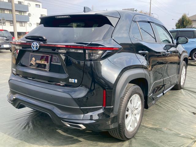 ヤリスクロス ハイブリッドG 純正ディスプレイオーディオ(ナビ機能有) モデリスタエアロ(F・S・R) パノラミックビューモニター セーフティセンス パーキングサポートブレーキ プッシュスタート AC100V 純正AW 禁煙車(7枚目)