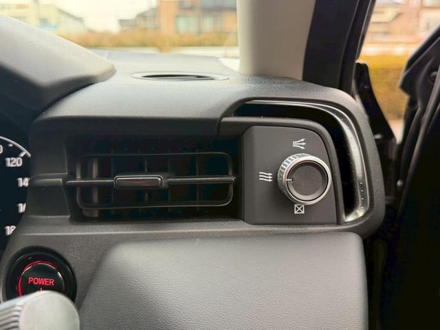 ヴェゼル e:HEV X 純正9型ナビ(コネクトディスプレイ) ホンダセンシング バックモニター ワイヤレス充電器 フルLEDヘッドランプ ナビ装着用SPパッケージ 地デジTV ステアリングスイッチ ETC2.0(37枚目)