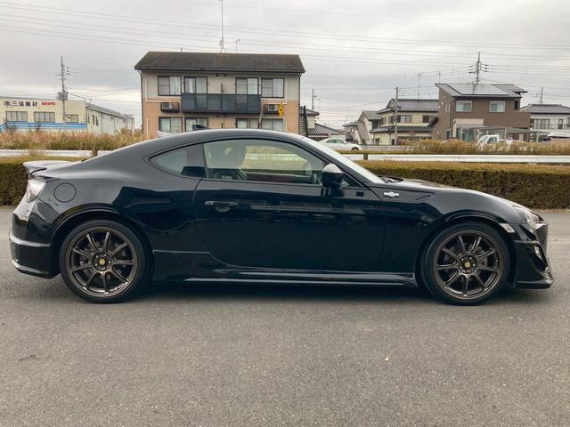 86 GT 純正ナビ バックモニター RSRダウンサス 柿本マフラー RAYS18AW MOMOステアリング TV トルセンLSD クルーズコントロール HIDヘッドランプ プッシュスタート ルーフスポイラー(5枚目)