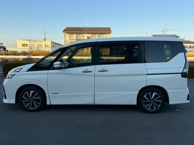 セレナ ハイウェイスターV 純正10インチナビ セーフティパックA 純正フリップダウンモニター リアオートエアコン プロパイロット ハンズフリー両側パワースライドドア クルーズコントロール 地デジTV 純正16AW DVD再生(5枚目)