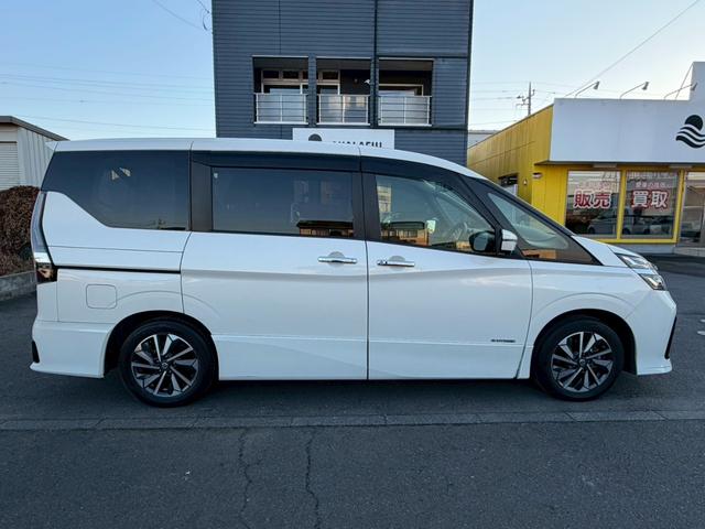 セレナ ハイウェイスターV 純正10インチナビ セーフティパックA 純正フリップダウンモニター リアオートエアコン プロパイロット ハンズフリー両側パワースライドドア クルーズコントロール 地デジTV 純正16AW DVD再生(6枚目)