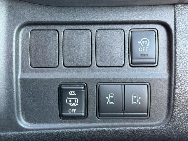 セレナ ハイウェイスターV 純正10インチナビ セーフティパックA 純正フリップダウンモニター リアオートエアコン プロパイロット ハンズフリー両側パワースライドドア クルーズコントロール 地デジTV 純正16AW DVD再生(31枚目)