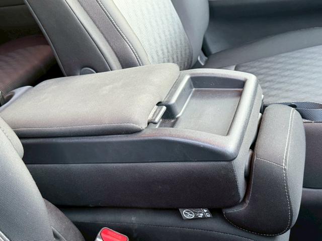 セレナ ハイウェイスターV 純正10インチナビ セーフティパックA 純正フリップダウンモニター リアオートエアコン プロパイロット ハンズフリー両側パワースライドドア クルーズコントロール 地デジTV 純正16AW DVD再生(35枚目)