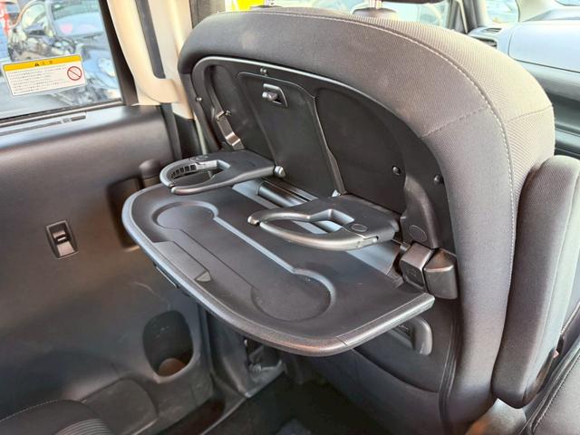 セレナ ハイウェイスターV 純正10インチナビ セーフティパックA 純正フリップダウンモニター リアオートエアコン プロパイロット ハンズフリー両側パワースライドドア クルーズコントロール 地デジTV 純正16AW DVD再生(47枚目)