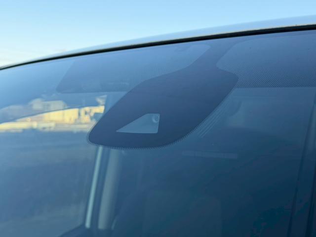 セレナ ハイウェイスターV 純正10インチナビ セーフティパックA 純正フリップダウンモニター リアオートエアコン プロパイロット ハンズフリー両側パワースライドドア クルーズコントロール 地デジTV 純正16AW DVD再生(56枚目)