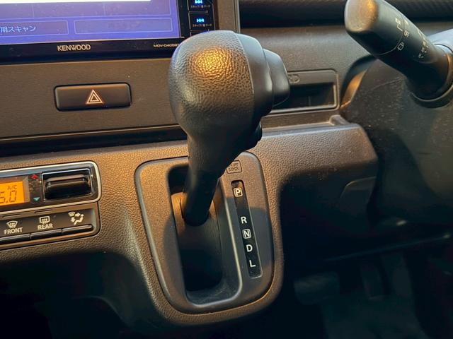 ワゴンR ハイブリッドFZ ナビ バックモニター TV LEDヘッドランプ 純正14AW シートヒーター オートエアコン オートライト プッシュスタート シートリフター 革巻きステアリング チルトステアリング 禁煙車 DVD再生(26枚目)