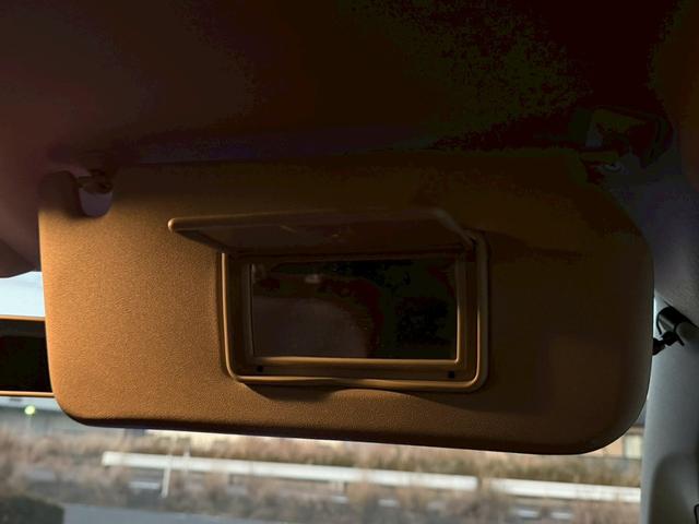 ワゴンR ハイブリッドFZ ナビ バックモニター TV LEDヘッドランプ 純正14AW シートヒーター オートエアコン オートライト プッシュスタート シートリフター 革巻きステアリング チルトステアリング 禁煙車 DVD再生(31枚目)