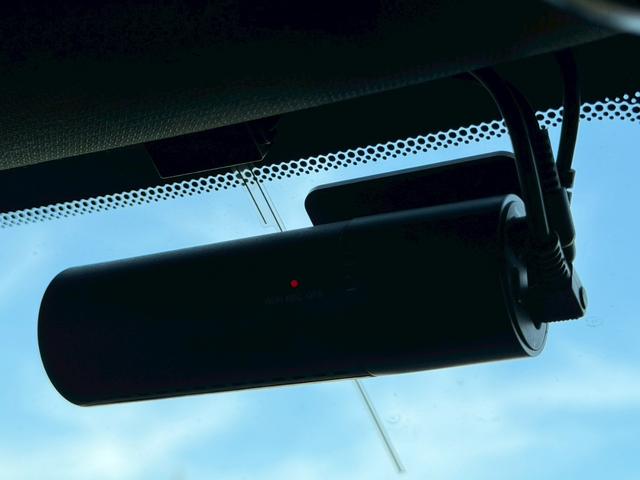 ジープ・グランドチェロキー リミテッド　純正ナビ　レザーシート　シートヒーター　バックモニター　アダプティブクルーズコントロール　アドバンストブレーキアシスト　パワーバックドア　ステアリングヒーター　ＴＶ　電動チルト　ルーフレール　禁煙車（30枚目）