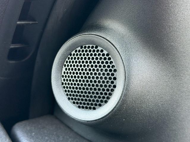 ジープ・グランドチェロキー リミテッド　純正ナビ　レザーシート　シートヒーター　バックモニター　アダプティブクルーズコントロール　アドバンストブレーキアシスト　パワーバックドア　ステアリングヒーター　ＴＶ　電動チルト　ルーフレール　禁煙車（39枚目）