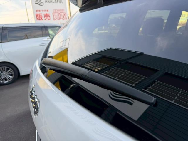 ジープ・グランドチェロキー リミテッド　純正ナビ　レザーシート　シートヒーター　バックモニター　アダプティブクルーズコントロール　アドバンストブレーキアシスト　パワーバックドア　ステアリングヒーター　ＴＶ　電動チルト　ルーフレール　禁煙車（52枚目）