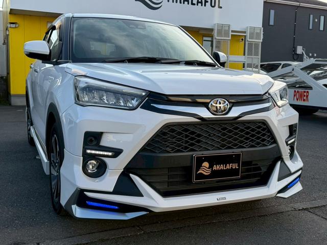 ライズ Ｚ　モデリスタエアロ（Ｆ・Ｓ・Ｒ）純正９インチナビ　全方位モニター　ブラインドスポットモニター　アダプティブクルーズコントロール　ＬＥＤヘッドランプ（シーケンシャル）　純正１７ＡＷ　シートヒーター　禁煙車（3枚目）