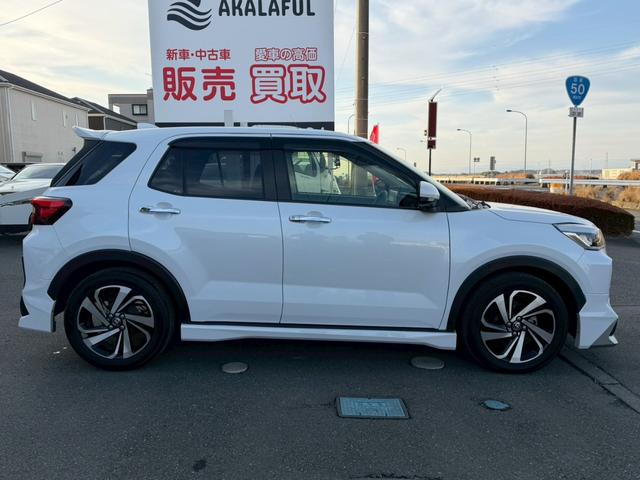 ライズ Ｚ　モデリスタエアロ（Ｆ・Ｓ・Ｒ）純正９インチナビ　全方位モニター　ブラインドスポットモニター　アダプティブクルーズコントロール　ＬＥＤヘッドランプ（シーケンシャル）　純正１７ＡＷ　シートヒーター　禁煙車（6枚目）