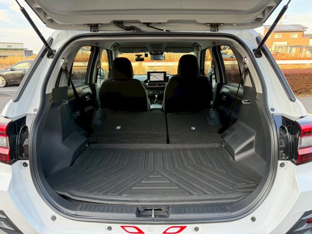 ライズ Ｚ　モデリスタエアロ（Ｆ・Ｓ・Ｒ）純正９インチナビ　全方位モニター　ブラインドスポットモニター　アダプティブクルーズコントロール　ＬＥＤヘッドランプ（シーケンシャル）　純正１７ＡＷ　シートヒーター　禁煙車（15枚目）