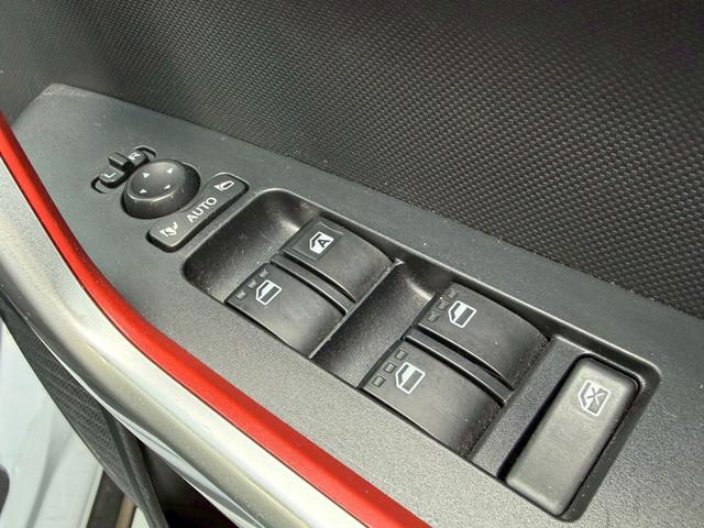 ライズ Ｚ　モデリスタエアロ（Ｆ・Ｓ・Ｒ）純正９インチナビ　全方位モニター　ブラインドスポットモニター　アダプティブクルーズコントロール　ＬＥＤヘッドランプ（シーケンシャル）　純正１７ＡＷ　シートヒーター　禁煙車（44枚目）