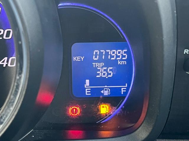 N-ONE プレミアム・Lパッケージ 純正ディスプレイオーディオ (スマートフォン連携) HIDヘッドランプ スマートキー SRSエアバック ドライブレコーダー オートエアコン 純正14AW アイドリングストップシステム 革巻きステア(18枚目)