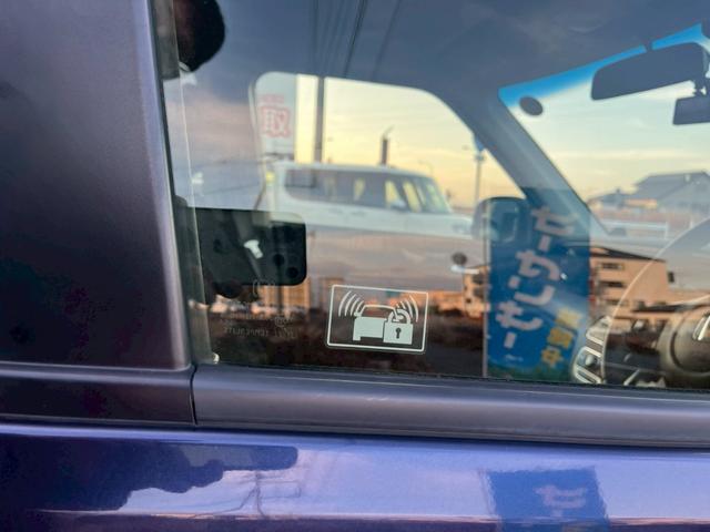 N-ONE プレミアム・Lパッケージ 純正ディスプレイオーディオ (スマートフォン連携) HIDヘッドランプ スマートキー SRSエアバック ドライブレコーダー オートエアコン 純正14AW アイドリングストップシステム 革巻きステア(39枚目)