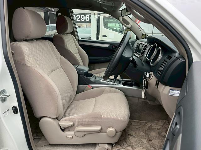 �R���j�l��̃n�C���b�N�X�T�[�t���ɒv���܂����I��Ԃ����M�����Ă��X�X���o����ԗ��ł��I���M�̈��S���i�ݒ�ɂȂ��Ă���܂��̂ł����߂ɂ��₢���킹�������I�����ҏ����̂P��ł��I�S���Ή��\�ƂȂ�܂��I