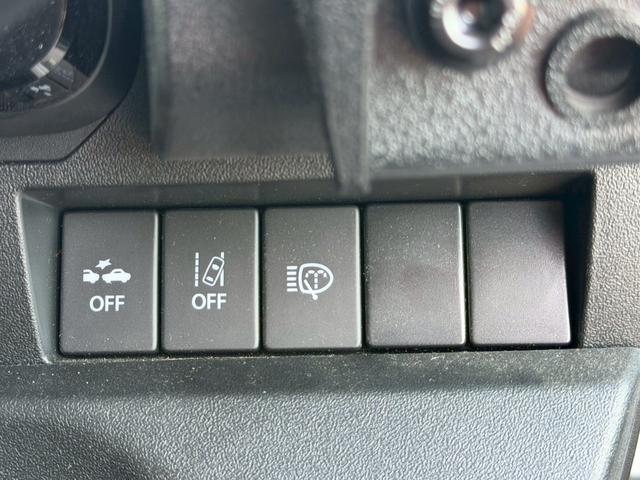 ジムニーシエラ ＪＣ　ナビ　バックモニター　ＴＶ　シートヒーター　背面タイヤ　セーフティサポート　クルーズコントロール　ＬＥＤヘッドランプ　オートライト　純正１５ＡＷ　プッシュスタート　純正シートカバー　禁煙車　バイザー（31枚目）