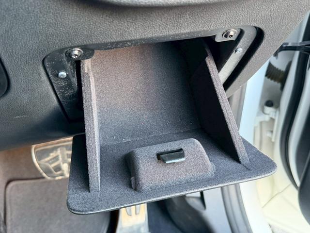 �n�C���C���p�b�P�[�W�t���̂w�R���ɒv���܂����I��Ԃ����X�X���ԗ��ł��I���M�̈��S���i�ݒ�ɂȂ��Ă���܂��̂ł����߂ɂ��₢���킹�������I�����ҏ����̂P��ł��I�S���Ή��\�ƂȂ��Ă���܂��I