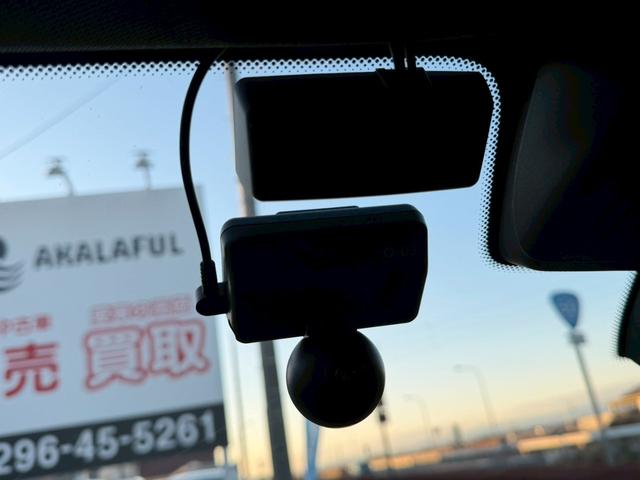 �n�C���C���p�b�P�[�W�t���̂w�R���ɒv���܂����I��Ԃ����X�X���ԗ��ł��I���M�̈��S���i�ݒ�ɂȂ��Ă���܂��̂ł����߂ɂ��₢���킹�������I�����ҏ����̂P��ł��I�S���Ή��\�ƂȂ��Ă���܂��I