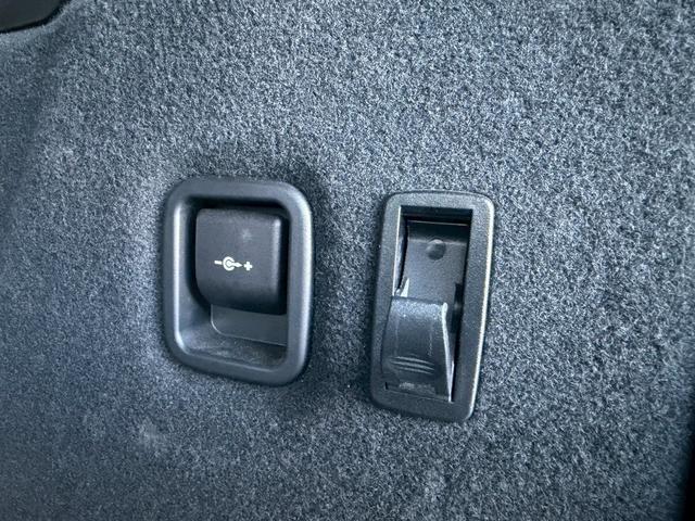 �n�C���C���p�b�P�[�W�t���̂w�R���ɒv���܂����I��Ԃ����X�X���ԗ��ł��I���M�̈��S���i�ݒ�ɂȂ��Ă���܂��̂ł����߂ɂ��₢���킹�������I�����ҏ����̂P��ł��I�S���Ή��\�ƂȂ��Ă���܂��I