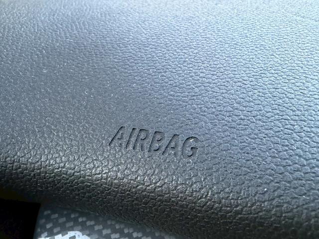 ＭＩＮＩ クーパーＤ　メーカーナビ　ＬＥＤライトパッケージ　パーキングアシストパッケージ　ペッパーパッケージ　バックモニター　ＥＴＣ　純正ＡＷ　ツートンルーフ　革巻きステアリングホイール　Ｂｌｕｅｔｏｏｔｈ　ドラレコ　禁煙（43枚目）