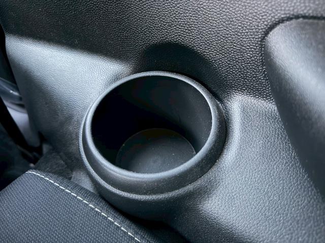 ＭＩＮＩ クーパーＤ　メーカーナビ　ＬＥＤライトパッケージ　パーキングアシストパッケージ　ペッパーパッケージ　バックモニター　ＥＴＣ　純正ＡＷ　ツートンルーフ　革巻きステアリングホイール　Ｂｌｕｅｔｏｏｔｈ　ドラレコ　禁煙（46枚目）