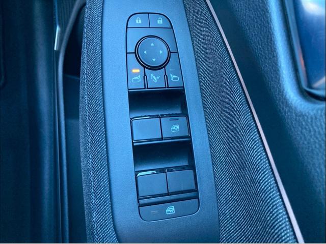 オーラ Ｇ　レザーエディション　純正９インチワイドディスプレイナビ　ＢＯＳＥサウンド　プロパイロット　レザーシート　ワイヤレス充電器　寒冷地仕様　地デジＴＶ　インテリジェントアラウンドビューモニター　デジタルインナーミラー　禁煙車（39枚目）