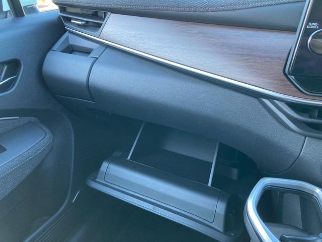 オーラ Ｇ　レザーエディション　純正９インチワイドディスプレイナビ　ＢＯＳＥサウンド　プロパイロット　レザーシート　ワイヤレス充電器　寒冷地仕様　地デジＴＶ　インテリジェントアラウンドビューモニター　デジタルインナーミラー　禁煙車（45枚目）