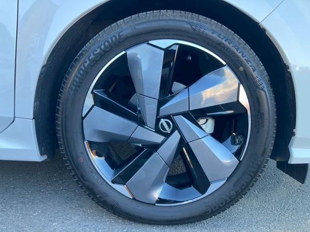 オーラ Ｇ　レザーエディション　純正９インチワイドディスプレイナビ　ＢＯＳＥサウンド　プロパイロット　レザーシート　ワイヤレス充電器　寒冷地仕様　地デジＴＶ　インテリジェントアラウンドビューモニター　デジタルインナーミラー　禁煙車（64枚目）