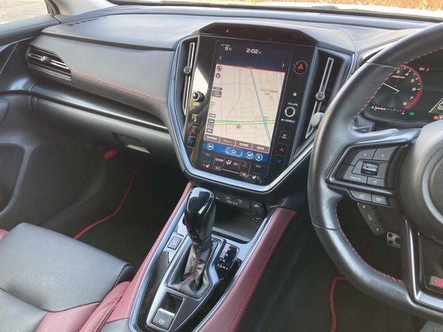 レヴォーグ ＳＴＩスポーツ　ＥＸ　純正１１．６インチナビ　ＳＴＩフロントリップ　リアエアロ　アイサイトコア／Ｘテクノロジー　黒赤レザーシート　バックモニター　ドライブモードセレクト　地デジＴＶ　パドルシフト　シートヒーター（前後）禁煙（27枚目）