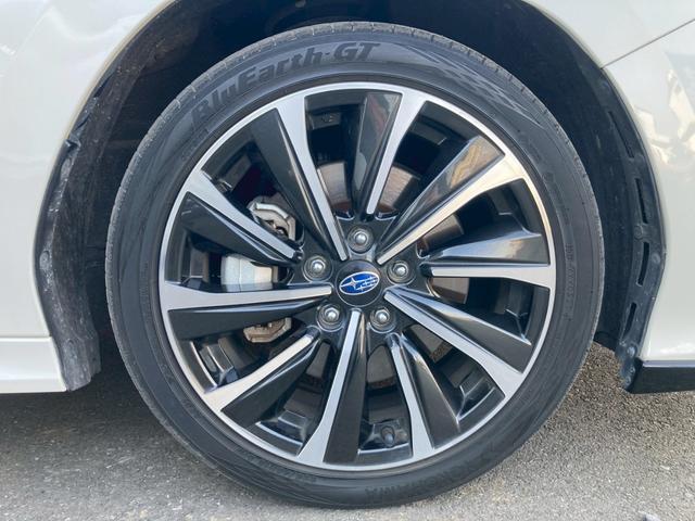 レヴォーグ ＳＴＩスポーツ　ＥＸ　純正１１．６インチナビ　ＳＴＩフロントリップ　リアエアロ　アイサイトコア／Ｘテクノロジー　黒赤レザーシート　バックモニター　ドライブモードセレクト　地デジＴＶ　パドルシフト　シートヒーター（前後）禁煙（62枚目）