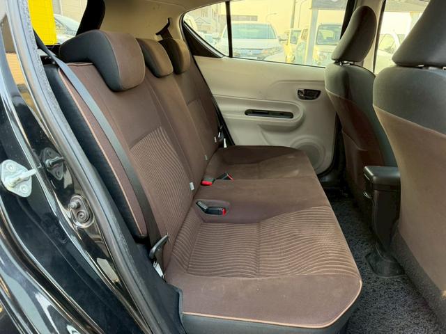 アクア Ｇ　モデリスタエアロ　ナビ　バックモニター　地デジＴＶ　スマートエントリーパッケージ　シートヒーター　ナノイー　ステアリングスイッチ　オートエアコン　ＩＳＯＦＩＸ　禁煙車　車検整備実施　デジタルメーター（11枚目）